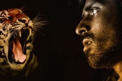 水球激战南非男队强硬防守，水球男子场地