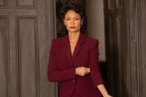 球队季后赛战绩不稳，最终仅获第五名，季后赛球队最高得分